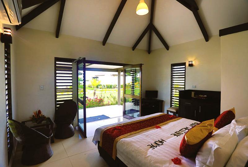 Landers Bay Resort & Spa Fiji Viseisei Exterior photo